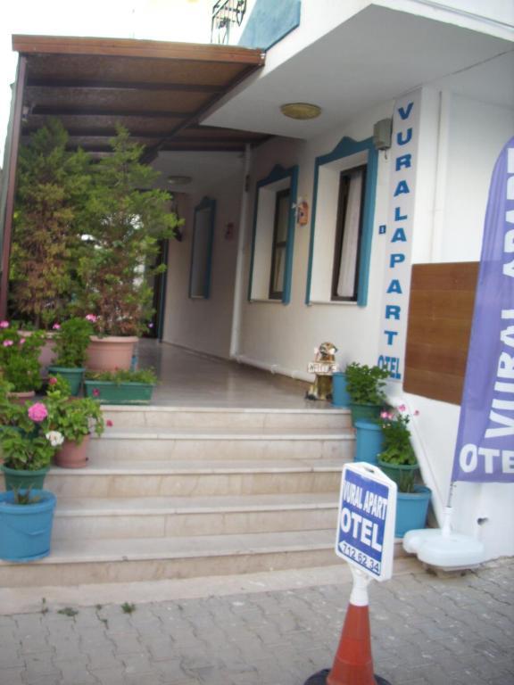 Cesme Vural Apart Hotel Ngoại thất bức ảnh